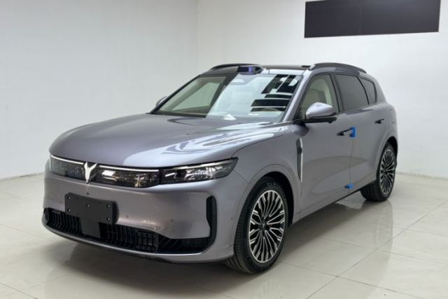 Used VOYAH FREE 2025 Model FREE+ Four-Wheel-Drive Qiankun Edition