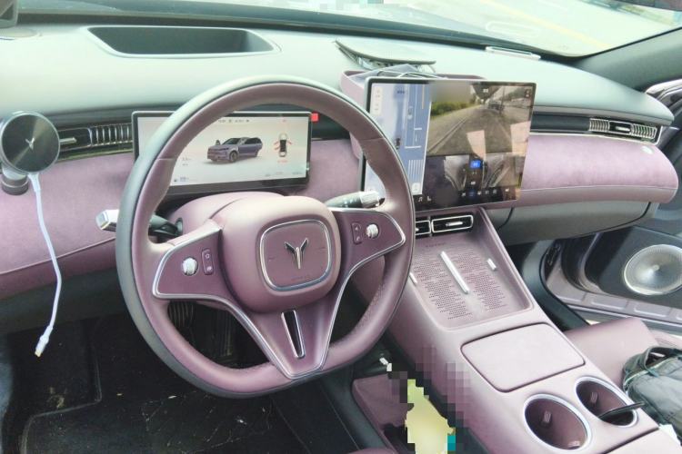 Used VOYAH FREE 2025 Model FREE+ Rear-Drive Qiankun Edition Center Console