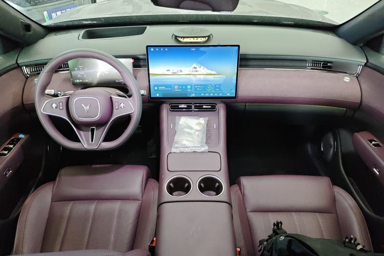 Used VOYAH FREE 2025 Model FREE+ Four-Wheel-Drive Qiankun Edition Center Console