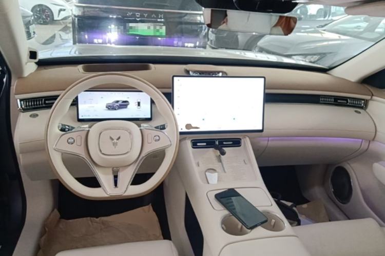 Used VOYAH FREE 2025 Model FREE+ Four-Wheel-Drive Qiankun Edition Center Console