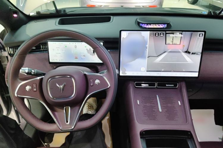 Used VOYAH FREE 2025 Model FREE+ Rear-Drive Qiankun Edition Center Console