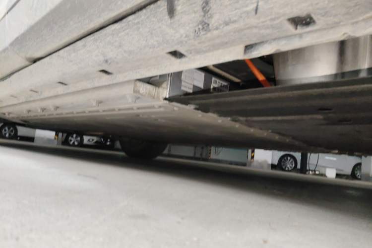 Used VOYAH FREE 2025 Model FREE+ Four-Wheel-Drive Qiankun Edition Chassis Rear Left