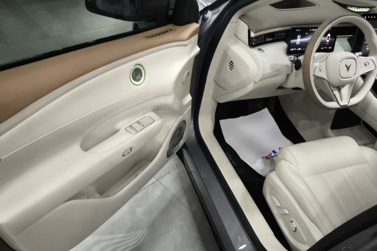 Used VOYAH FREE 2025 Model FREE+ Four-Wheel-Drive Qiankun Edition Driver Seat