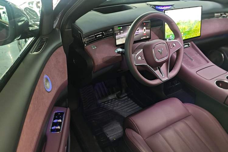 Used VOYAH FREE 2025 Model FREE+ Rear-Drive Qiankun Edition Driver Seat