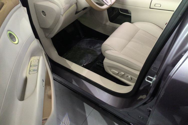 Used VOYAH FREE 2025 Model FREE+ Four-Wheel-Drive Qiankun Edition Driver Seat