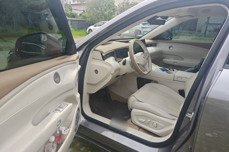 Used VOYAH FREE 2025 Model FREE+ Four-Wheel-Drive Qiankun Edition Driver Seat