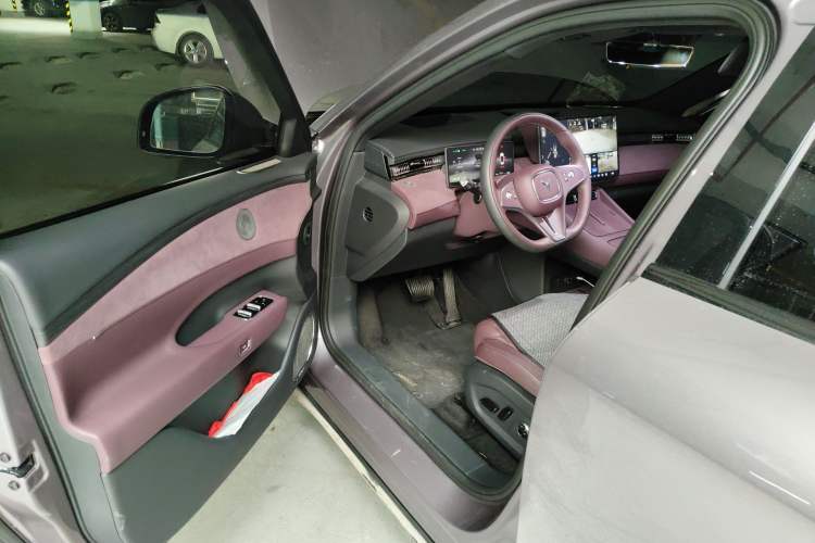 Used VOYAH FREE 2025 Model FREE+ Four-Wheel-Drive Qiankun Edition Driver Seat