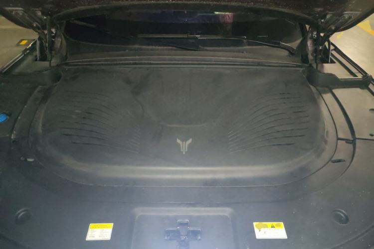 Used VOYAH FREE 2025 Model FREE+ Rear-Drive Qiankun Edition Engine Bay