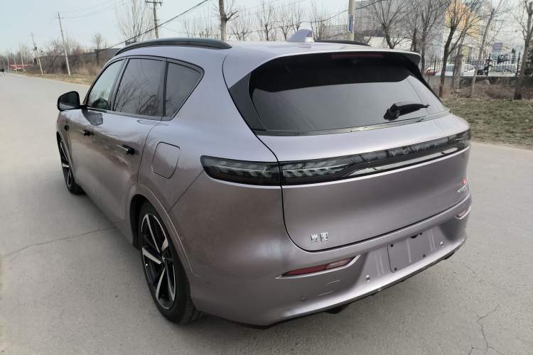 Used VOYAH FREE 2025 Model FREE+ Four-Wheel-Drive Qiankun Edition Exterior 2