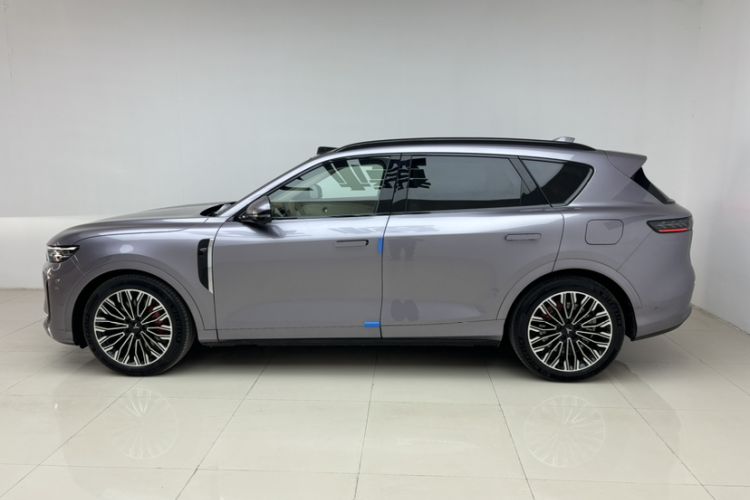 Used VOYAH FREE 2025 Model FREE+ Four-Wheel-Drive Qiankun Edition Exterior 2
