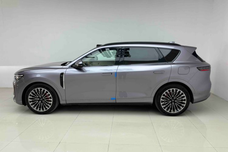 Used VOYAH FREE 2025 Model FREE+ Four-Wheel-Drive Qiankun Edition Exterior 4