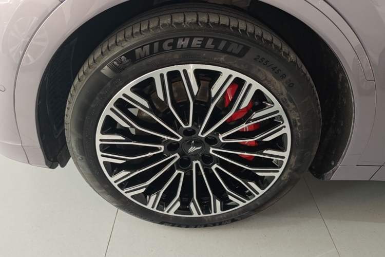 Used VOYAH FREE 2025 Model FREE+ Four-Wheel-Drive Qiankun Edition Exterior 4