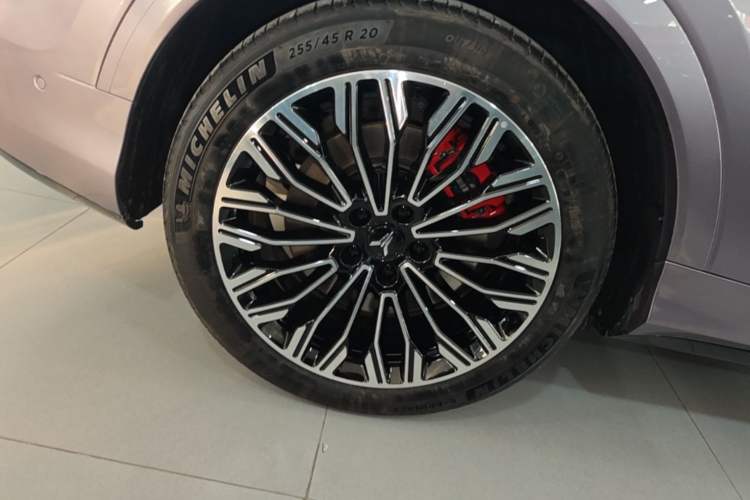 Used VOYAH FREE 2025 Model FREE+ Four-Wheel-Drive Qiankun Edition Exterior 5