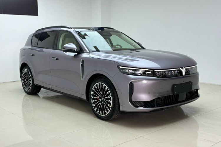 Used VOYAH FREE 2025 Model FREE+ Four-Wheel-Drive Qiankun Edition Exterior 5
