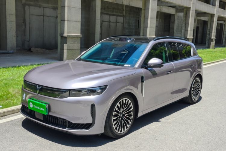 Used VOYAH FREE 2025 Model FREE+ Four-Wheel-Drive Qiankun Edition Exterior 6