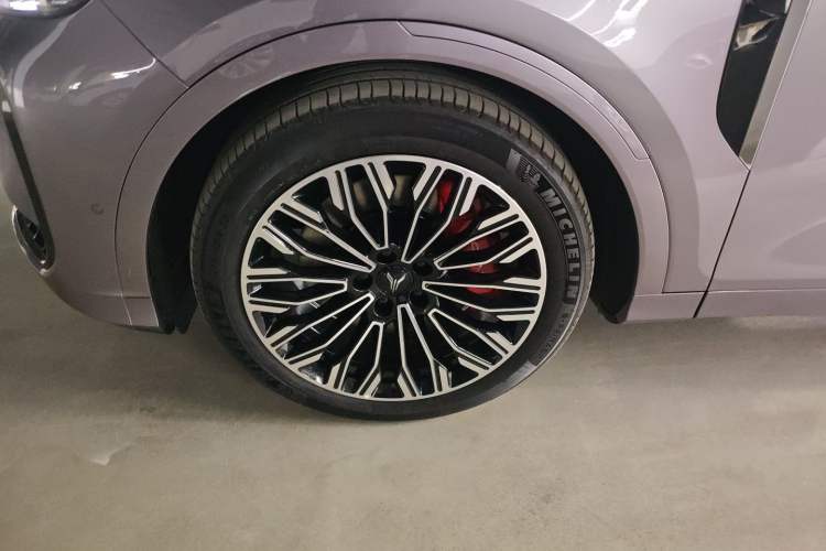 Used VOYAH FREE 2025 Model FREE+ Four-Wheel-Drive Qiankun Edition Exterior 7