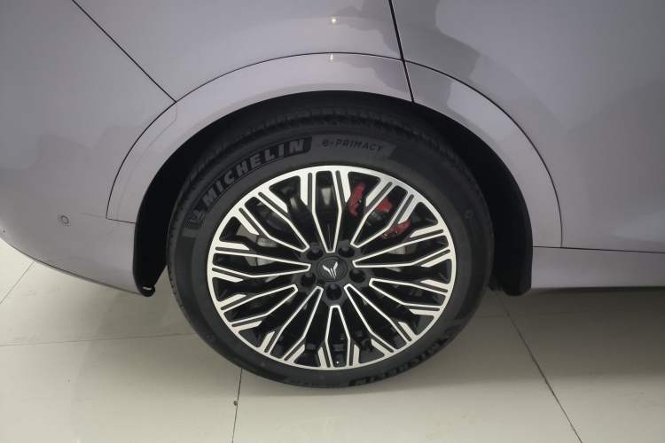 Used VOYAH FREE 2025 Model FREE+ Four-Wheel-Drive Qiankun Edition Exterior 8