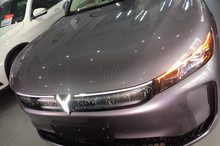 Used VOYAH FREE 2025 Model FREE+ Four-Wheel-Drive Qiankun Edition Front