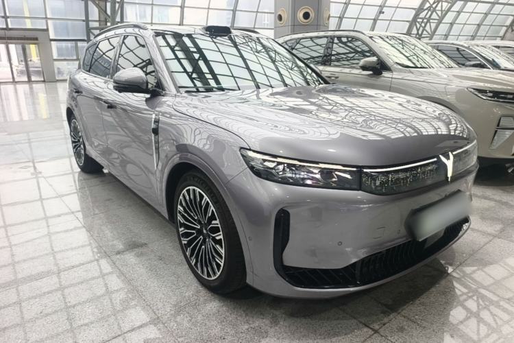 Used VOYAH FREE 2025 Model FREE+ Four-Wheel-Drive Qiankun Edition Front Right 45 Deg
