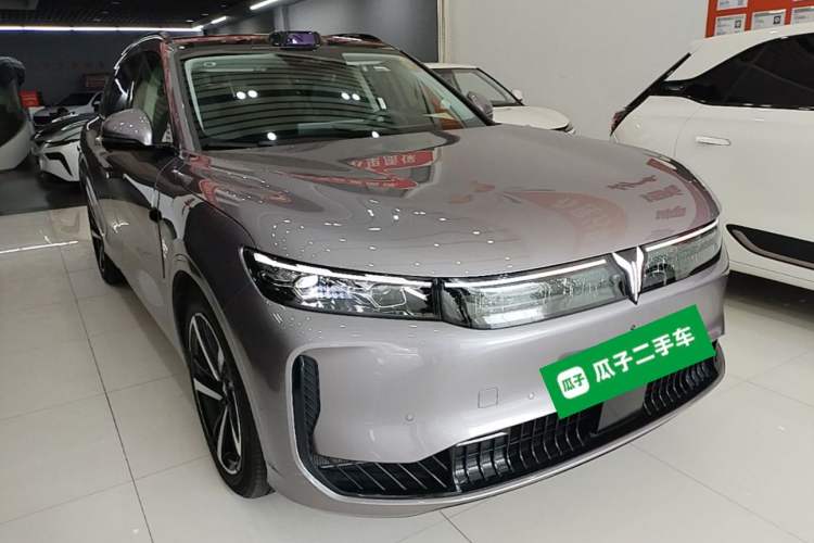 Used VOYAH FREE 2025 Model FREE+ Four-Wheel-Drive Qiankun Edition Front Right 45 Deg
