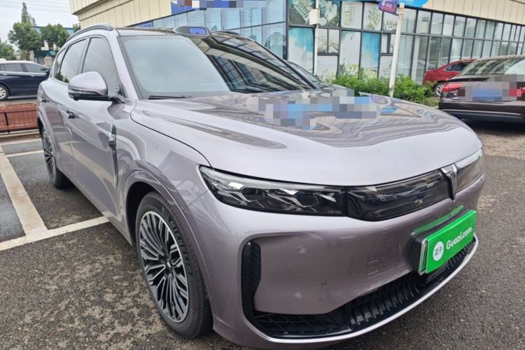 Used VOYAH FREE 2025 Model FREE+ Four-Wheel-Drive Qiankun Edition Front Right 45 Deg