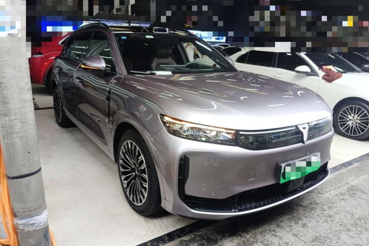 Used VOYAH FREE 2025 Model FREE+ Four-Wheel-Drive Qiankun Edition Front Right 45 Deg