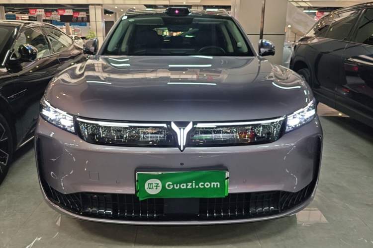 Used VOYAH FREE 2025 Model FREE+ Four-Wheel-Drive Qiankun Edition Front