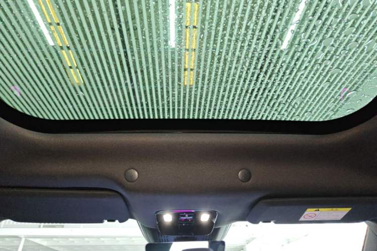 Used VOYAH FREE 2025 Model FREE+ Rear-Drive Qiankun Edition Headliner