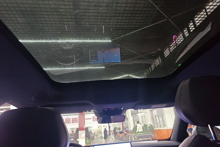 Used VOYAH FREE 2025 Model FREE+ Four-Wheel-Drive Qiankun Edition Headliner