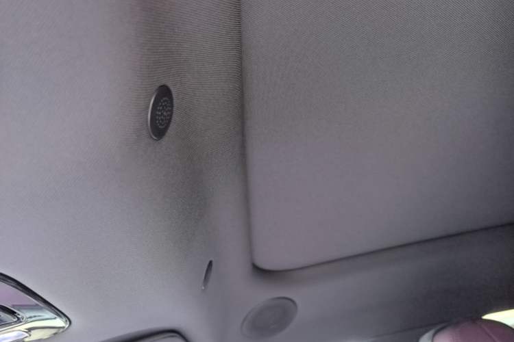 Used VOYAH FREE 2025 Model FREE+ Four-Wheel-Drive Qiankun Edition Headliner