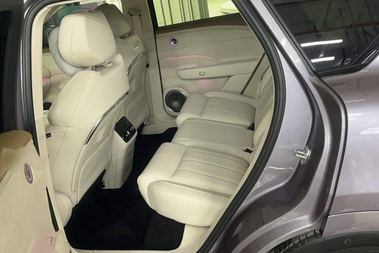 Used VOYAH FREE 2025 Model FREE+ Four-Wheel-Drive Qiankun Edition Interior 1