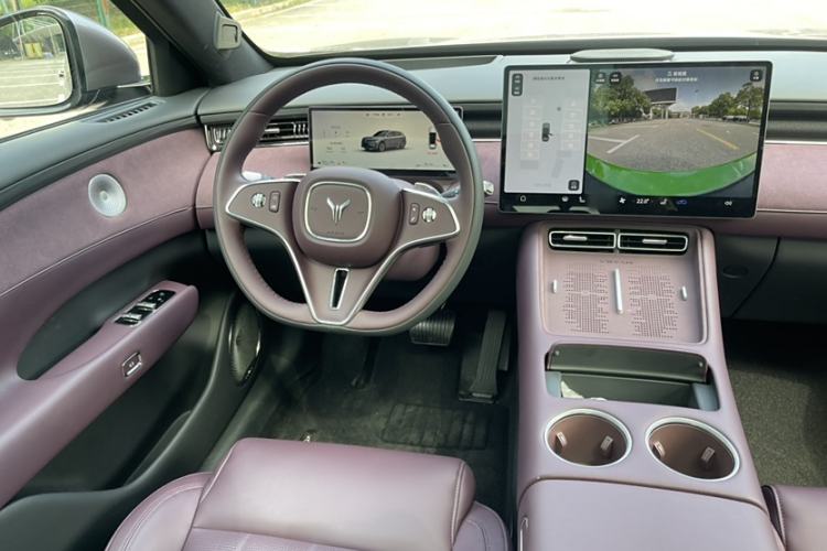 Used VOYAH FREE 2025 Model FREE+ Four-Wheel-Drive Qiankun Edition Interior 2