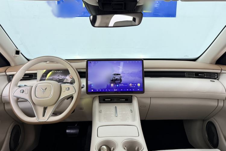 Used VOYAH FREE 2025 Model FREE+ Four-Wheel-Drive Qiankun Edition Interior 3