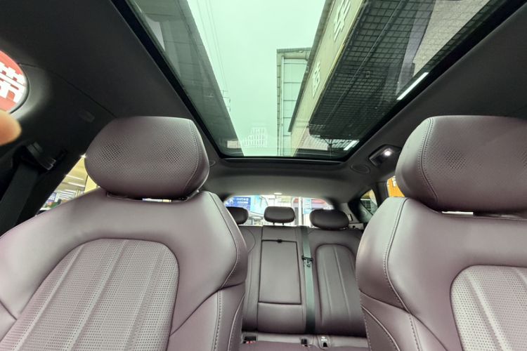Used VOYAH FREE 2025 Model FREE+ Four-Wheel-Drive Qiankun Edition Interior 6