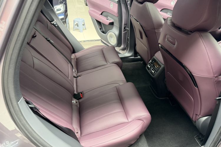 Used VOYAH FREE 2025 Model FREE+ Four-Wheel-Drive Qiankun Edition Interior 8