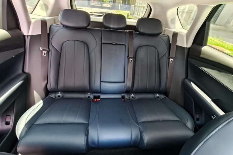 Used VOYAH FREE 2025 Model FREE+ Four-Wheel-Drive Qiankun Edition Interior 9