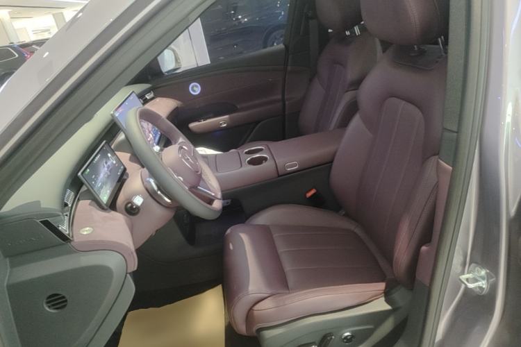 Used VOYAH FREE 2025 Model FREE+ Four-Wheel-Drive Qiankun Edition Left Front Seat