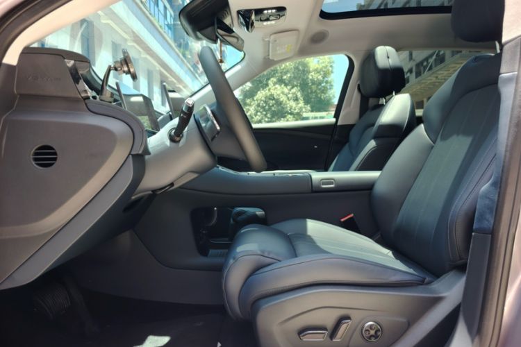 Used VOYAH FREE 2025 Model FREE+ Four-Wheel-Drive Qiankun Edition Left Front Seat
