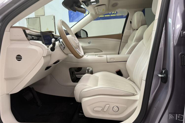 Used VOYAH FREE 2025 Model FREE+ Four-Wheel-Drive Qiankun Edition Left Front Seat