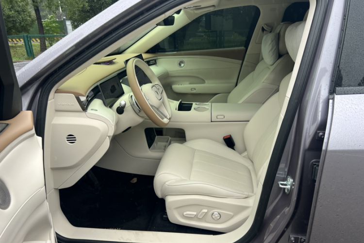 Used VOYAH FREE 2025 Model FREE+ Four-Wheel-Drive Qiankun Edition Left Front Seat