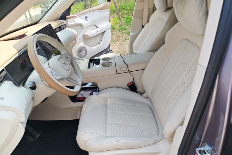 Used VOYAH FREE 2025 Model FREE+ Four-Wheel-Drive Qiankun Edition Left Front Seat
