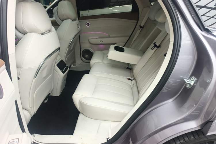 Used VOYAH FREE 2025 Model FREE+ Four-Wheel-Drive Qiankun Edition Left Rear Seat