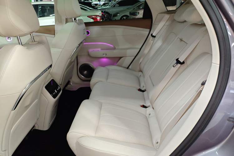 Used VOYAH FREE 2025 Model FREE+ Four-Wheel-Drive Qiankun Edition Left Rear Seat