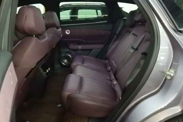 Used VOYAH FREE 2025 Model FREE+ Four-Wheel-Drive Qiankun Edition Left Rear Seat