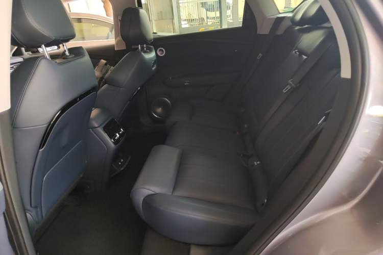 Used VOYAH FREE 2025 Model FREE+ Four-Wheel-Drive Qiankun Edition Left Rear Seat