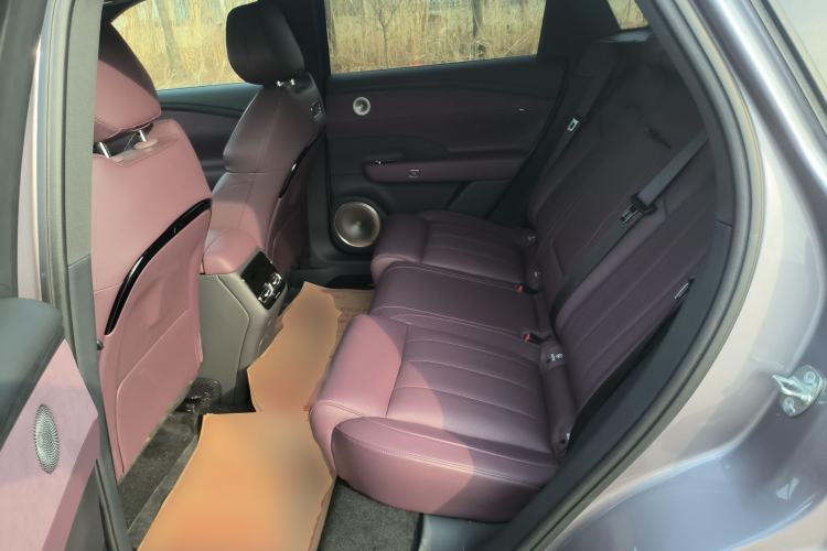 Used VOYAH FREE 2025 Model FREE+ Four-Wheel-Drive Qiankun Edition Left Rear Seat