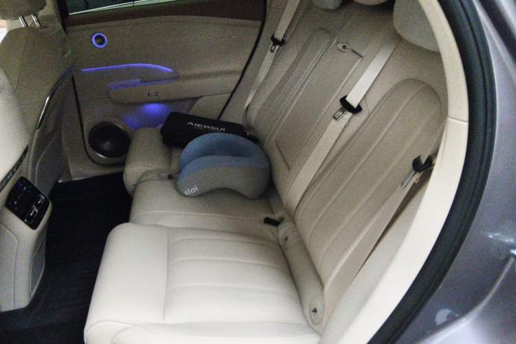 Used VOYAH FREE 2025 Model FREE+ Rear-Drive Qiankun Edition Left Rear Seat