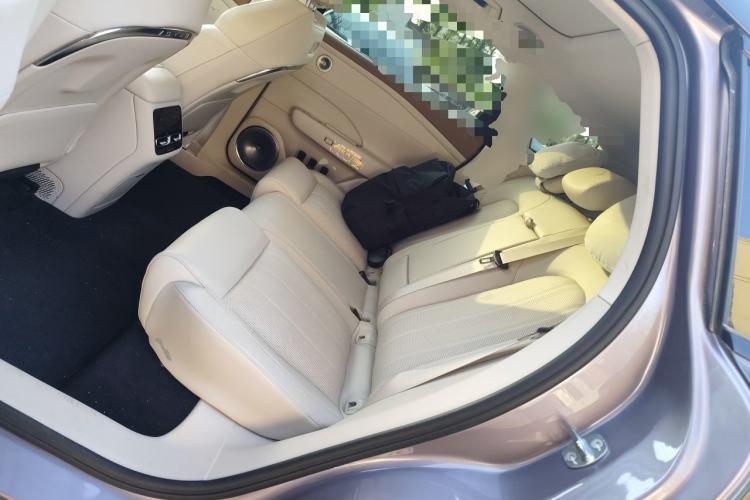 Used VOYAH FREE 2025 Model FREE+ Four-Wheel-Drive Qiankun Edition Left Rear Seat