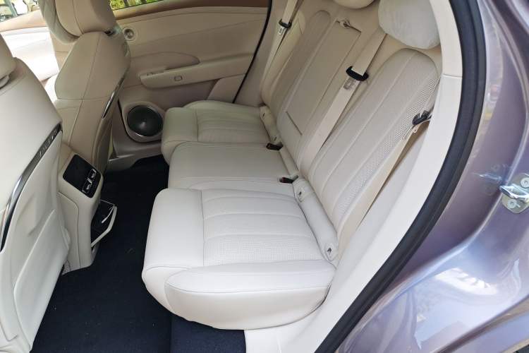 Used VOYAH FREE 2025 Model FREE+ Four-Wheel-Drive Qiankun Edition Left Rear Seat