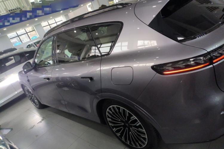 Used VOYAH FREE 2025 Model FREE+ Four-Wheel-Drive Qiankun Edition Left Side